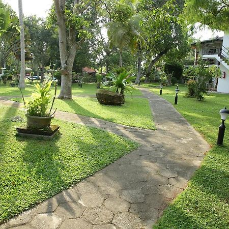 Ayurveda Centrum Lawrence Hill Paradise Hikkaduwa Exterior photo