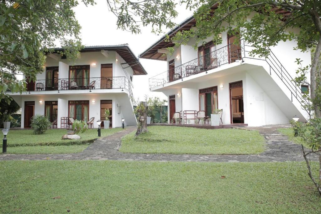 Ayurveda Centrum Lawrence Hill Paradise Hikkaduwa Exterior photo